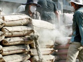 Dư nguồn cung xi măng không ít chông chênh