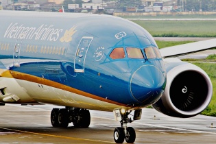 Vietnam Airlines bán và thuê lại (Sale and leaseback) một động cơ dự phòng GEnx-1B74/75 Vietnam Airlines bán và thuê lại (Sale and leaseback) một động cơ dự phòng GEnx-1B74/75