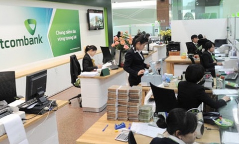 Vietcombank báo lãi kỷ lục hơn 5.000 tỷ đồng 6 tháng