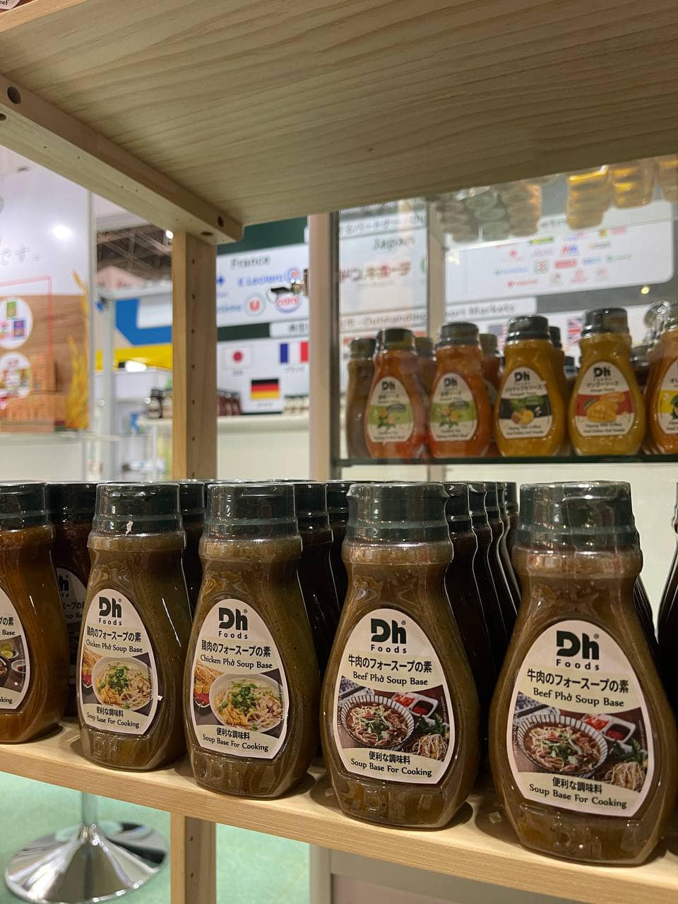 Sau triển lãm Foodex Japan mới diễn ra đầu tháng 3. Công ty cũng đang được Aeon Hong Kong, Aeon Malaysia liên hệ để tìm hiểu các mặt hàng Dh Foods cho nhãn hàng riêng Topvalu các nước này.