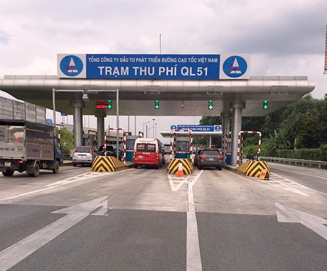 Trạm thu phí Quốc lộ 51 trên tuyến cao tốc TP.HCM - Long Thành - Dầu Giây.