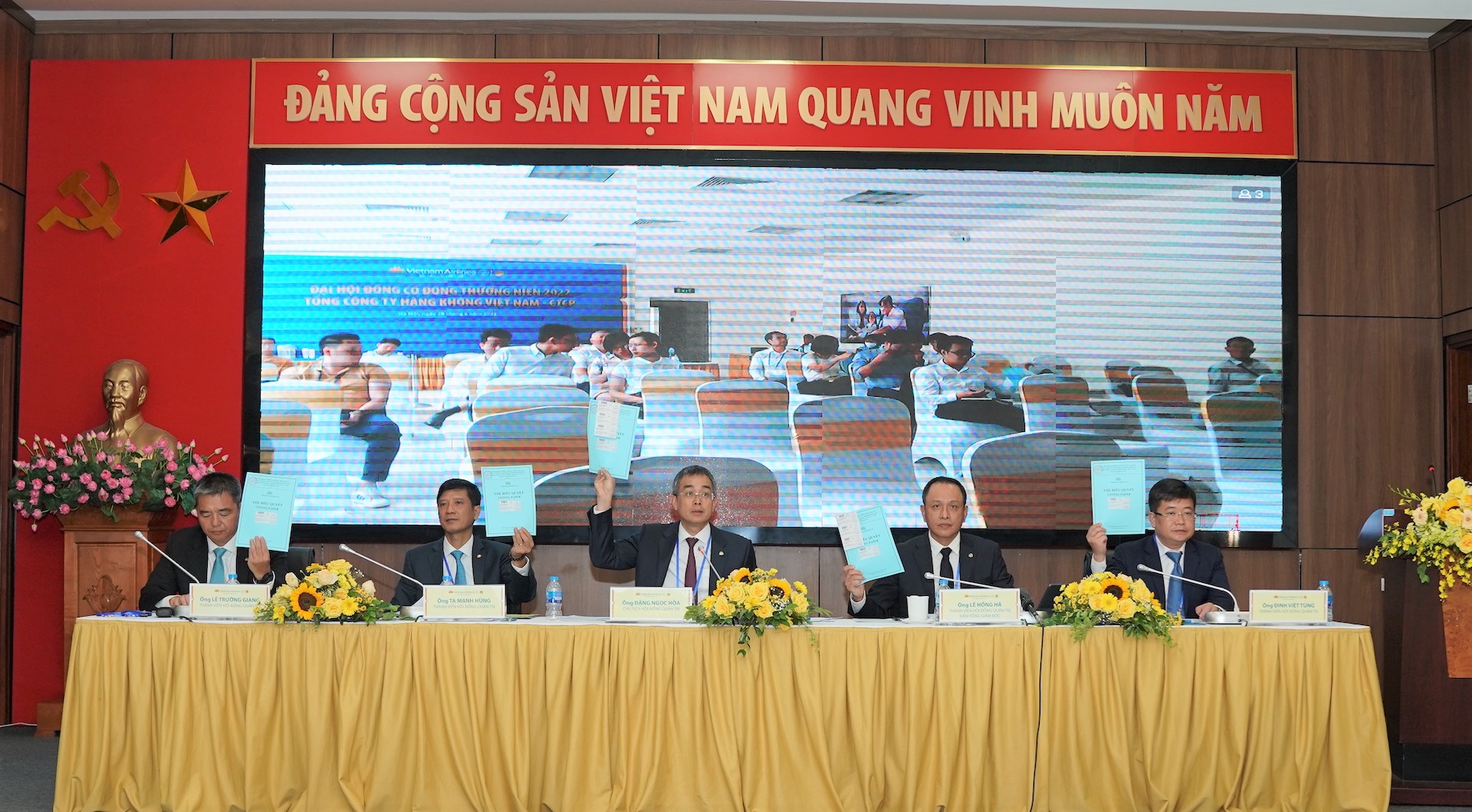 Quang cảnh Đại hội cổ đông thường niên năm 2022 của Vietnam Airliines.