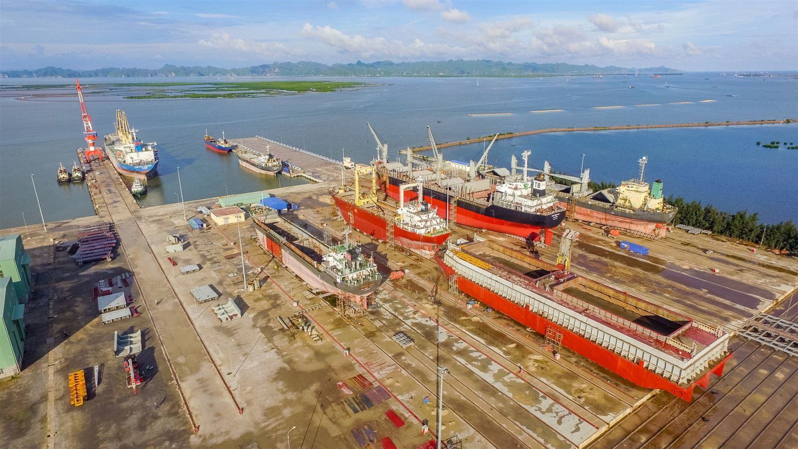Cơ sở hạ tầng phục vụ sửa chữa tàu biển của Nosco Shipyard.