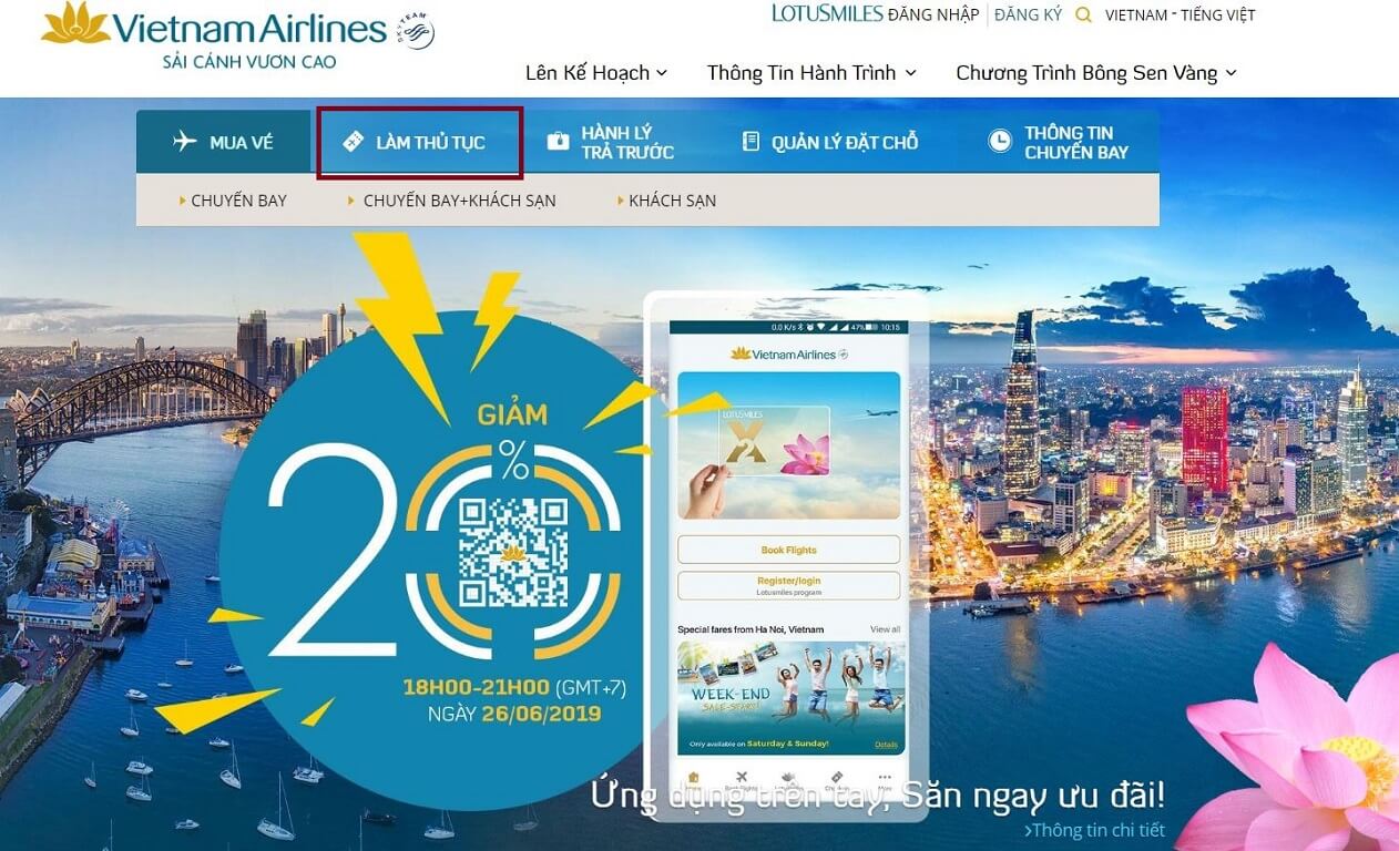 Hành khách có thể tiết kiệm thời gian bằng cách tự làm thủ tục trực tuyến qua website www.vietnamairlines.com hoặc ứng dụng di động Vietnam Airlines trong khoảng thời gian từ 24 tiếng đến 1 tiếng trước giờ khởi hành dự kiến. 