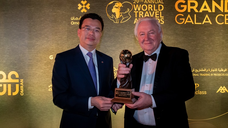 Vietnam Airlines đạt giải World Travel Awards Hãng hàng không hàng đầu thế giới về bản sắc văn hóa