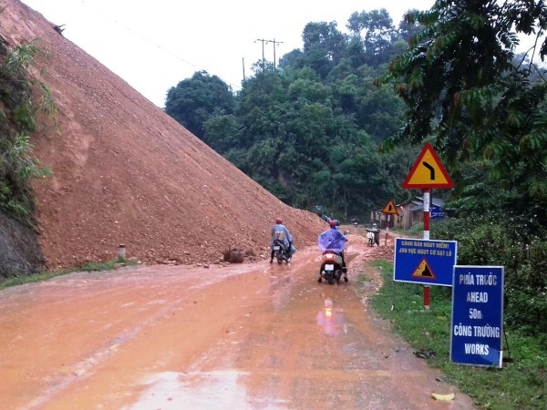 Một đoạn Quốc lộ 34 qua huyện Nguyên Bình, Cao Bằng.