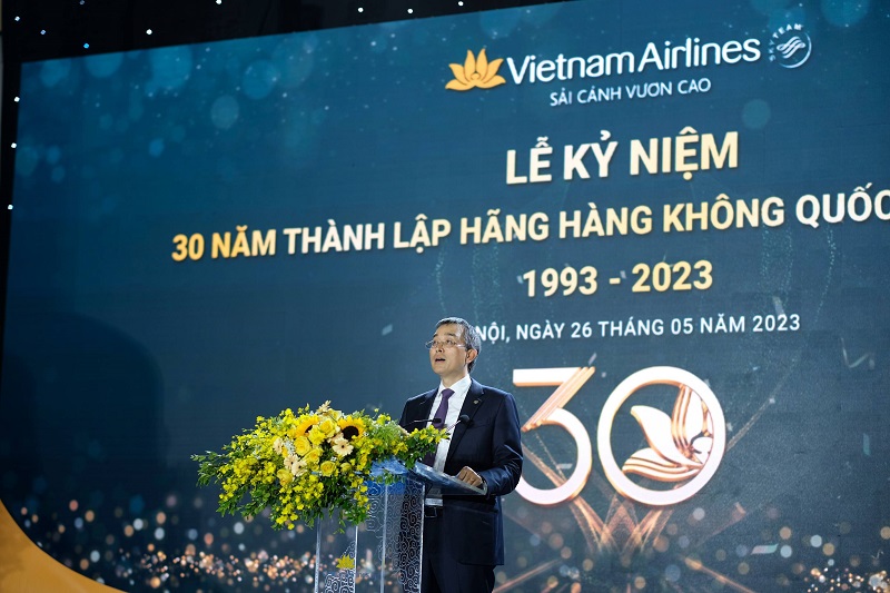 Chủ tịch HĐQT Vietnam Airlines Đặng Ngọc Hòa phát biểu tại lễ kỉ niệm 30 năm thành lập Hãng HKQG 