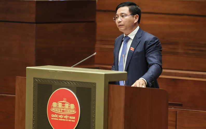 Bộ trưởng Bộ GTVT Nguyễn Văn Thắng trao quyết định bổ n