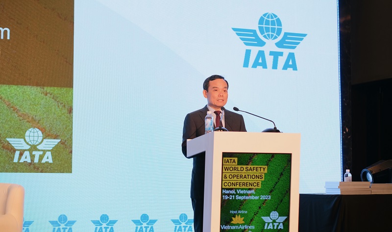 Phó Thủ tướng Trần Lưu Quang phát biểu tại Hội nghị An toàn và Khai thác hàng không thế giới 2023.