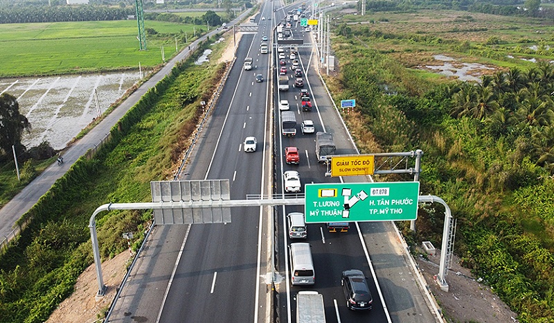 Một đoạn cao tốc Trung Lương - Mỹ Thuận.
