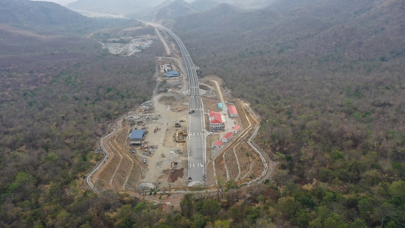 Thi công xây dựng hầm Núi Vung Dự án thành phần cao tốc Bắc-Nam, đoạn Cam Lâm-Vĩnh Hảo