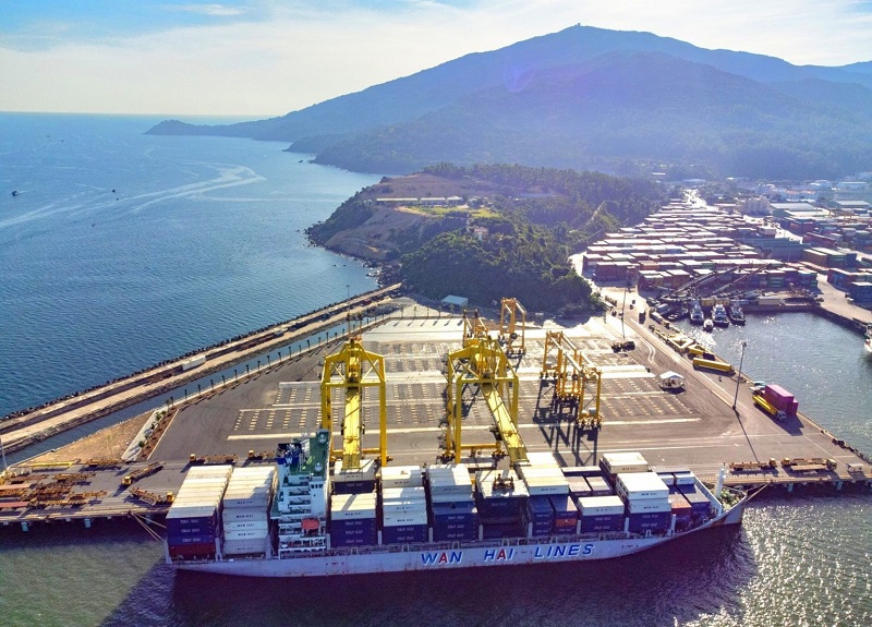 Cảng Đà Nẵng - đơn vị thành viên của VIMC đưa vào khai thác khu bãi sau cầu cảng số 4, 5 bến cảng Tiên Sa, mở rộng năng lực tiếp đón tàu container
