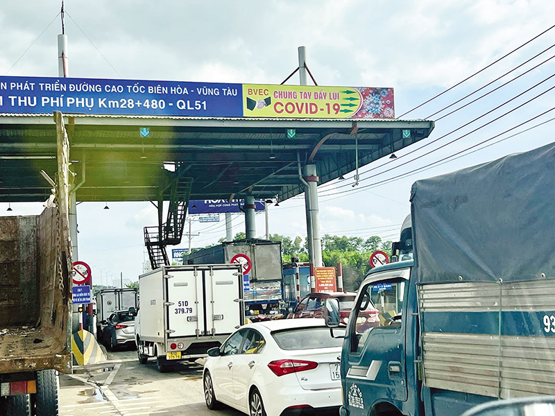 Để tránh việc BVEC thu phí vượt quá thời gian, Cục Đường bộ Việt Nam đã quyết định tạm dừng thu phí tại các trạm thu phí thuộc Dự án BOT xây dựng mở rộng Quốc lộ 51 từ 7h00’ ngày 13/1/2023 dù chưa nhận được sự đồng thuận của nhà đầu tư.