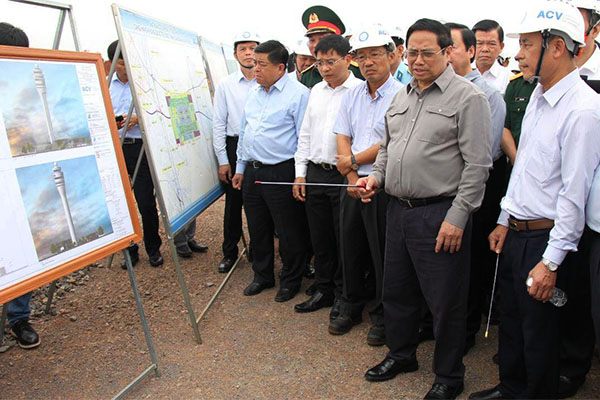 Thủ tướng Phạm Minh Chính kiểm tra tiến độ tại công trường thi công Dự án sân bay Long Thành