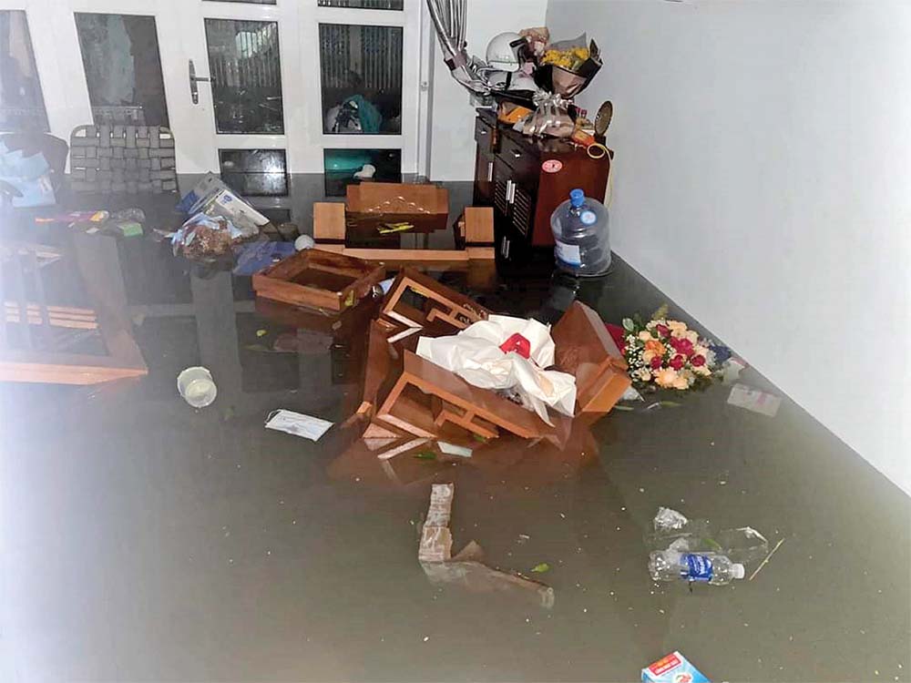 Trận ngập lụt kinh hoàng ở Đà Nẵng vào đêm 14/10/2022 	Ảnh: Nhiệt Băng	