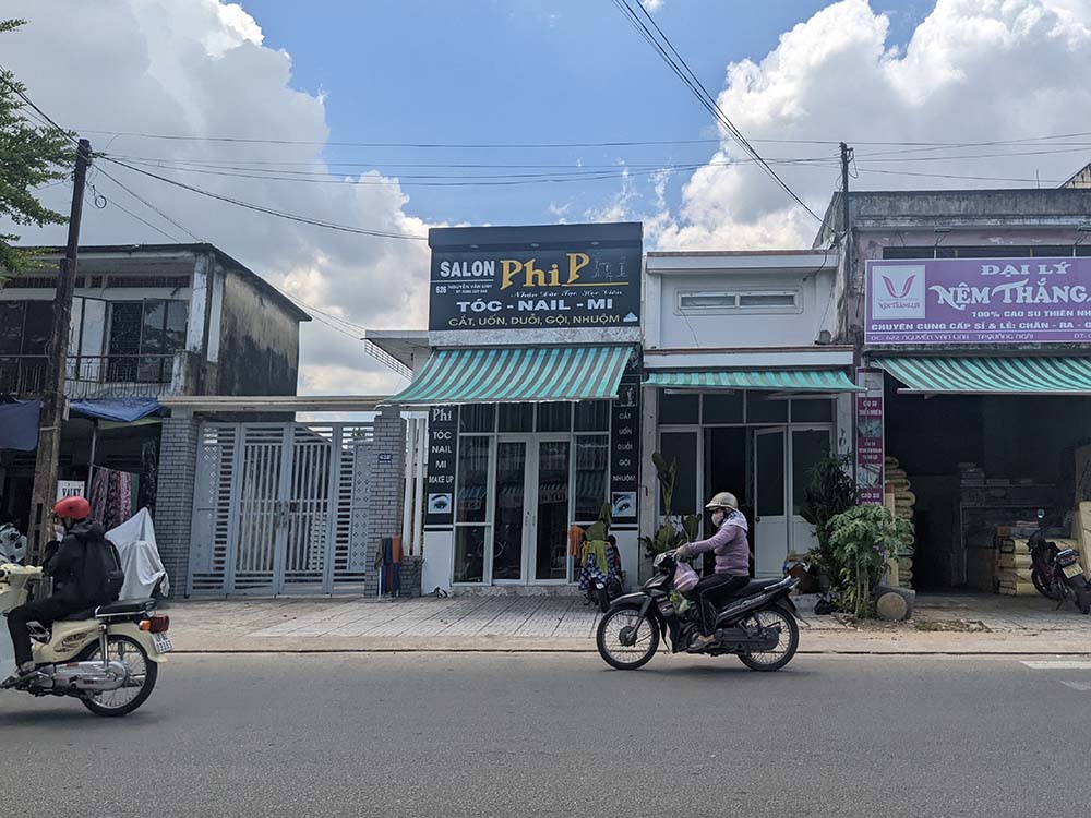 Cơ sở nhà đất tại số 626, đường Nguyễn Văn Linh, TP. Quảng Ngãi (tỉnh Quảng Ngãi) là công sản trở thành nơi kinh doanh