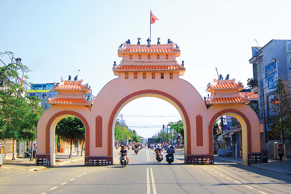 Cổng Tam quan (TP. Rạch Giá, tỉnh Kiên Giang)