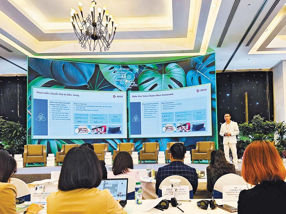 Ông Phạm Duy Khiêm, Giám đốc quản lý chuỗi cung ứng toàn quốc tại DKSH Việt Nam chia sẻ tại Hội thảo Phát triển bền vững 2023 