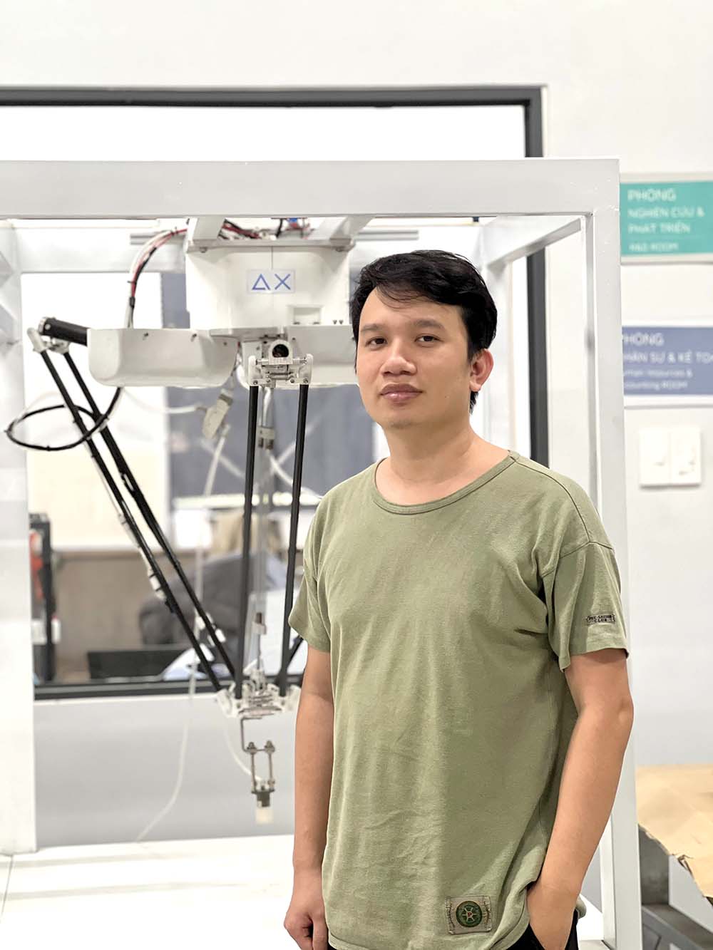 Trải qua 5 năm phát triển, Delta X đã cho ra đời 3 mẫu robot Delta made in Vietnam, trong đó doanh nghiệp tự chủ hoàn toàn từ khâu thiết kế, sản xuất cho tới bán hàng.
