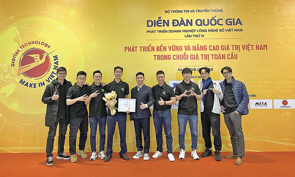 Dự án bảo vệ người dùng mạng Internet mang tên Chống lừa đảo do Ngô Minh Hiếu là thành viên sáng lập đoạt giải thưởng  Make in Việt Nam năm 2022