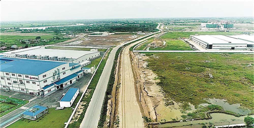 Các nhà máy hiện đại nối nhau mọc lên trong KCN Liên Hà Thái