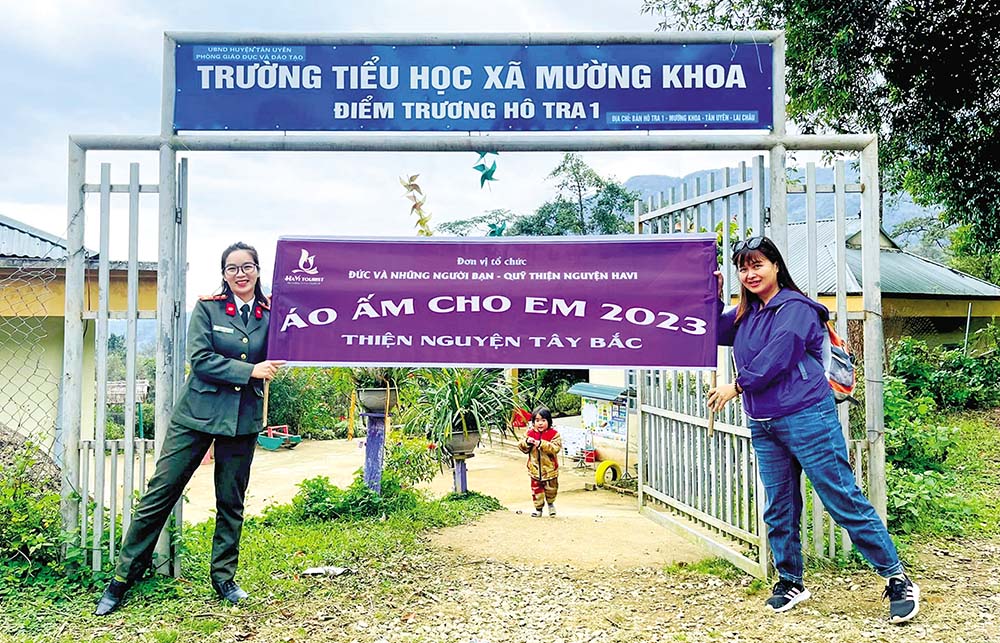 Một chuyến đi chia sẻ khó khăn với đồng bào vùng cao của Giám đốc HaVi Tourist