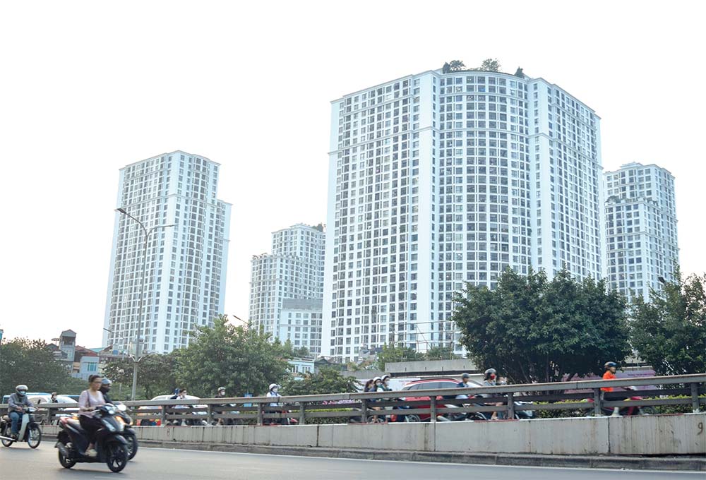Chung cư tại Hà Nội đang tăng giá mạnh và dự báo tiếp tục tăng trong thời gian tới 	Ảnh: T.V
