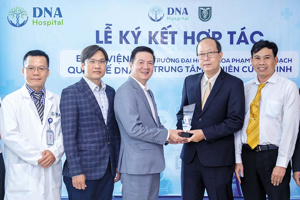Bệnh viện Quốc tế DNA ký kết hợp tác cùng Trường đại học Y khoa Phạm Ngọc Thạch