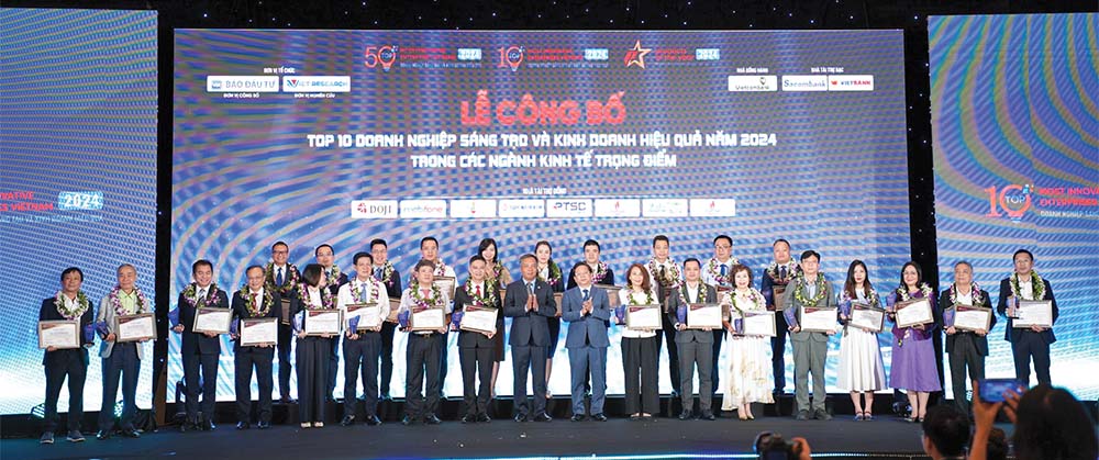 Petrovietnam và các doanh nghiệp được vinh danh trong Top 10 doanh nghiệp sáng tạo và kinh doanh hiệu quả Việt Nam trong các ngành kinh tế trọng điểm năm 2024