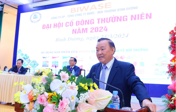 Ông Nguyễn Văn Thiền, Chủ tịch Biwase Báo cáo kết quả kinh doanh năm 2023 và định hướng kinh doanh trong năm 2024. Ảnh Lê Toàn