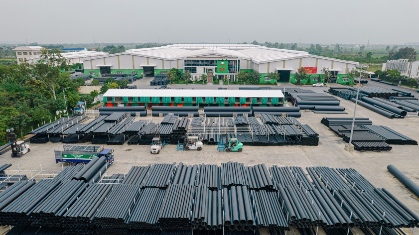 Các sản phẩm ống HDPE cỡ lớn của Nhựa Tiền Phong được kiểm định nghiêm ngặt trước khi đưa ra thị trường
