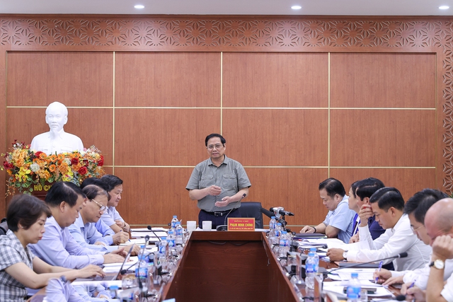 Thủ tướng Phạm Minh Chính chỉ đạo khẩn trương tái cơ cấu nợ vay đối với Dự án Đạm Ninh BÌnh chiều 13/8. (Ảnh: VGP).