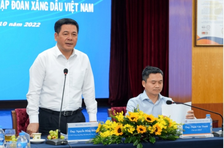Bộ trưởng Công Thương Nguyễn Hồng Diên làm việc với Petrolimex Saigon 