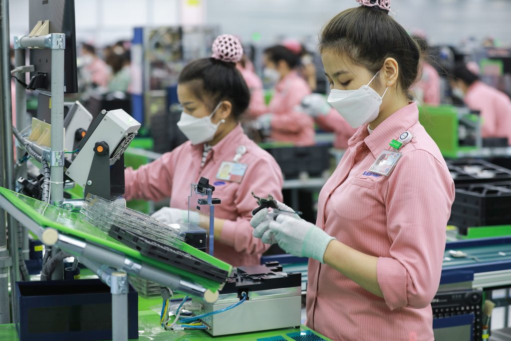 Đây là lần đầu tiên Việt Nam trở thành đối tác thặng dư thương mại lớn nhất của Hàn Quốc tính theo năm.