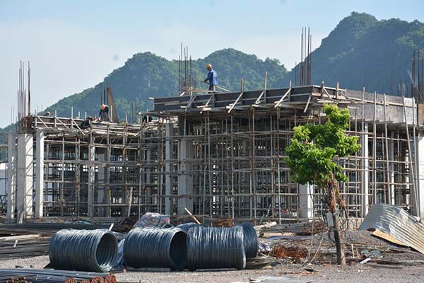 Tính đến đầu tháng 8/2023, nhà máy Xi măng Xuân Sơn đã thực hiện trên 70% tổng giá trị khối lượng phải hoàn thành của Dự án.
