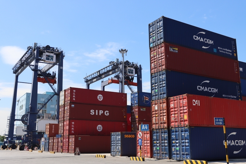 Chính phủ vừa ban hành Nghị định quy định về quản lý nhập khẩu hàng hóa tân trang theo Hiệp định EVFTA và Hiệp định UKVFTA.
