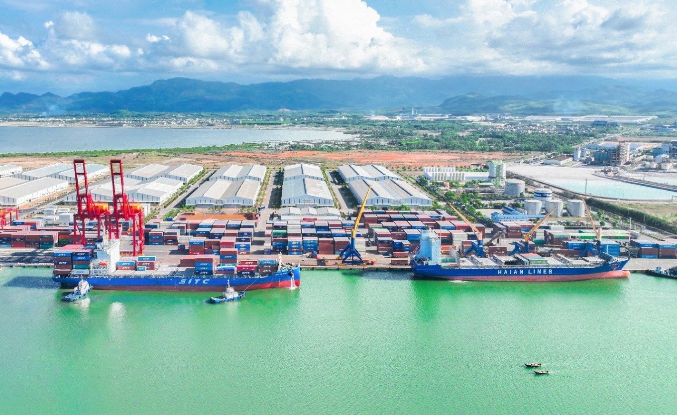 Thaco đóng góp lớn cho xuất nhập khẩu tại Vùng Bắc Trung Bộ và Duyên hải miền Trung .