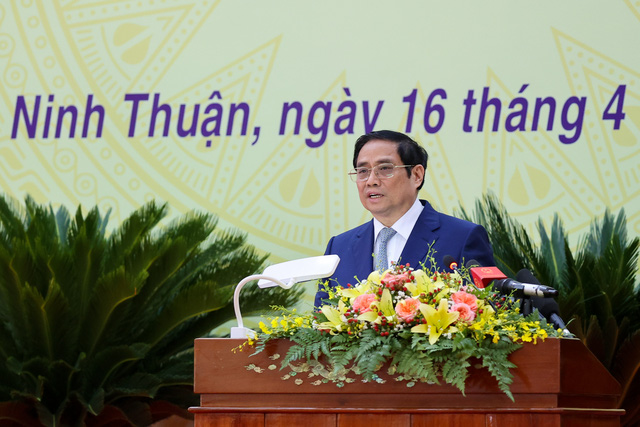 Thủ tướng Chính phủ Phạm Minh Chính phát biểu tại lễ kỷ niệm 30 năm tái lập tỉnh Ninh Thuận (1/4/1992-1/4/2022). Ảnh: Nhật Bắc 