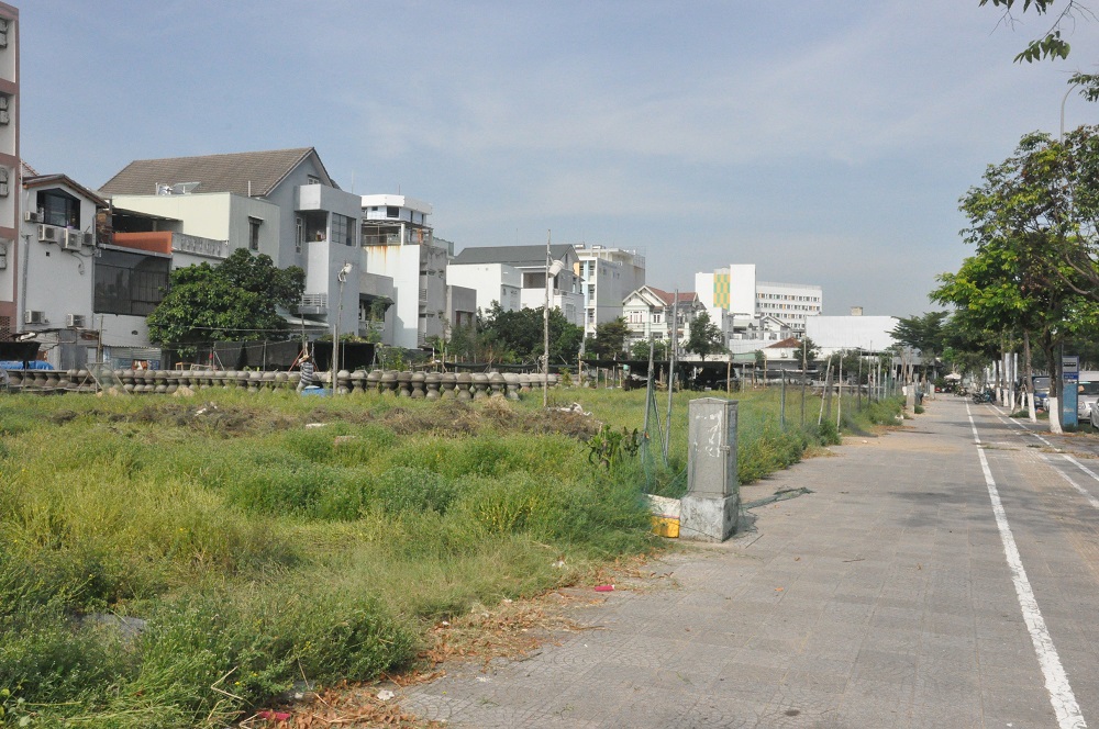 HĐND Đà Nẵng yêu cầu khẩn trương phê duyệt giá đất đấu giá khởi điểm đối với toàn bộ 17 khu đất lớn.