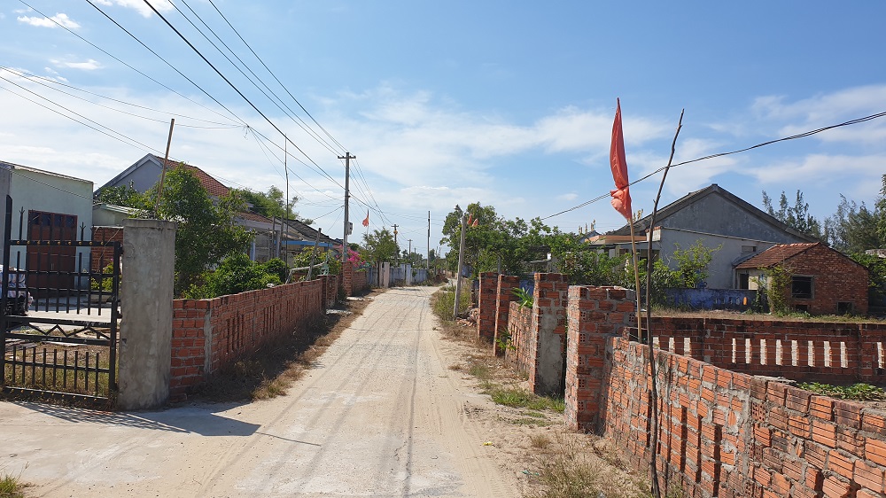Các khu tái định cư tại vùng Đông của tỉnh Quảng Nam gặp nhiều vướng mắc.