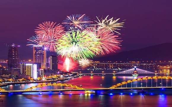 Thành phố Đà Nẵng mời doanh nghiệp đăng ký tổ chức Lễ hội pháo hoa quốc tế năm 2023.