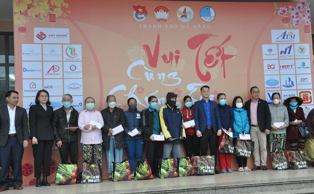 Cchương trình Vui Tết cùng chúng tôi đã được Hội doanh nhân trẻ Đà Nẵng tổ chức định kỳ từ năm 2008.
