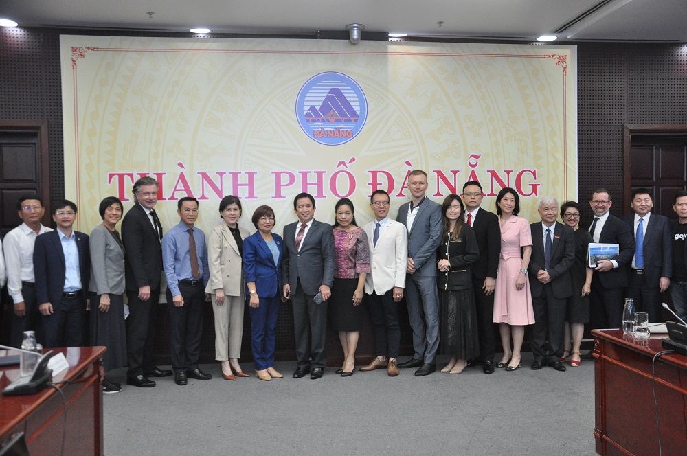Ttrong khuôn khổ Diễn đàn Nhịp cầu Phát triển 2023 lần thứ 3, Thành phố Đà Nẵng đã tổ chức Tọa đàm Giới thiệu môi trường đầu tư.