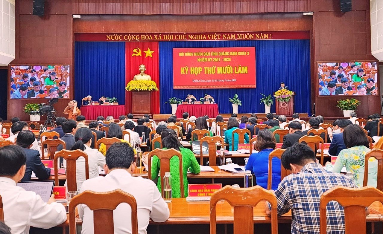 Hội đồng nhân dân tỉnh tỉnh Quảng Nam đã tổ chức kỳ họp thứ 15, nhiệm kỳ 2021-2026.