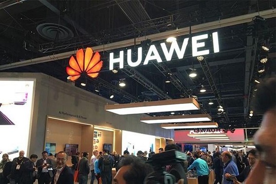 Doanh thu năm 2021 của Huawei chỉ đạt 636,8 tỷ nhân dân tệ Trung Quốc, giảm 28,5% so với năm trước. Ảnh: AFP