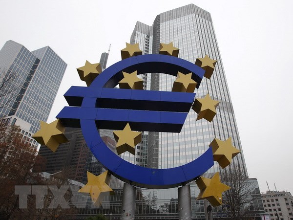 Logo của ngân hàng Trung ương châu Âu tại trụ sở cũ ở miền Tây Đức. Ảnh: AFP/TTXVN