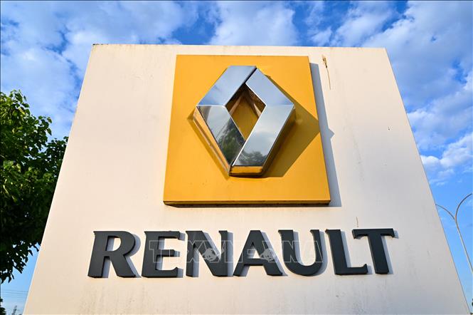 Biểu tượng của hãng ô tô Renault. Ảnh: AFP/TTXVN