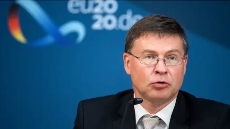 Ông Valdis Dombrovskis, Phó chủ tịch điều hành Ủy ban châu Âu. Ảnh: AFP