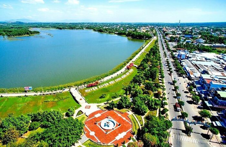 Huyện Nghi Xuân là khu vực phát triển du lịch của tỉnh Hà Tĩnh.