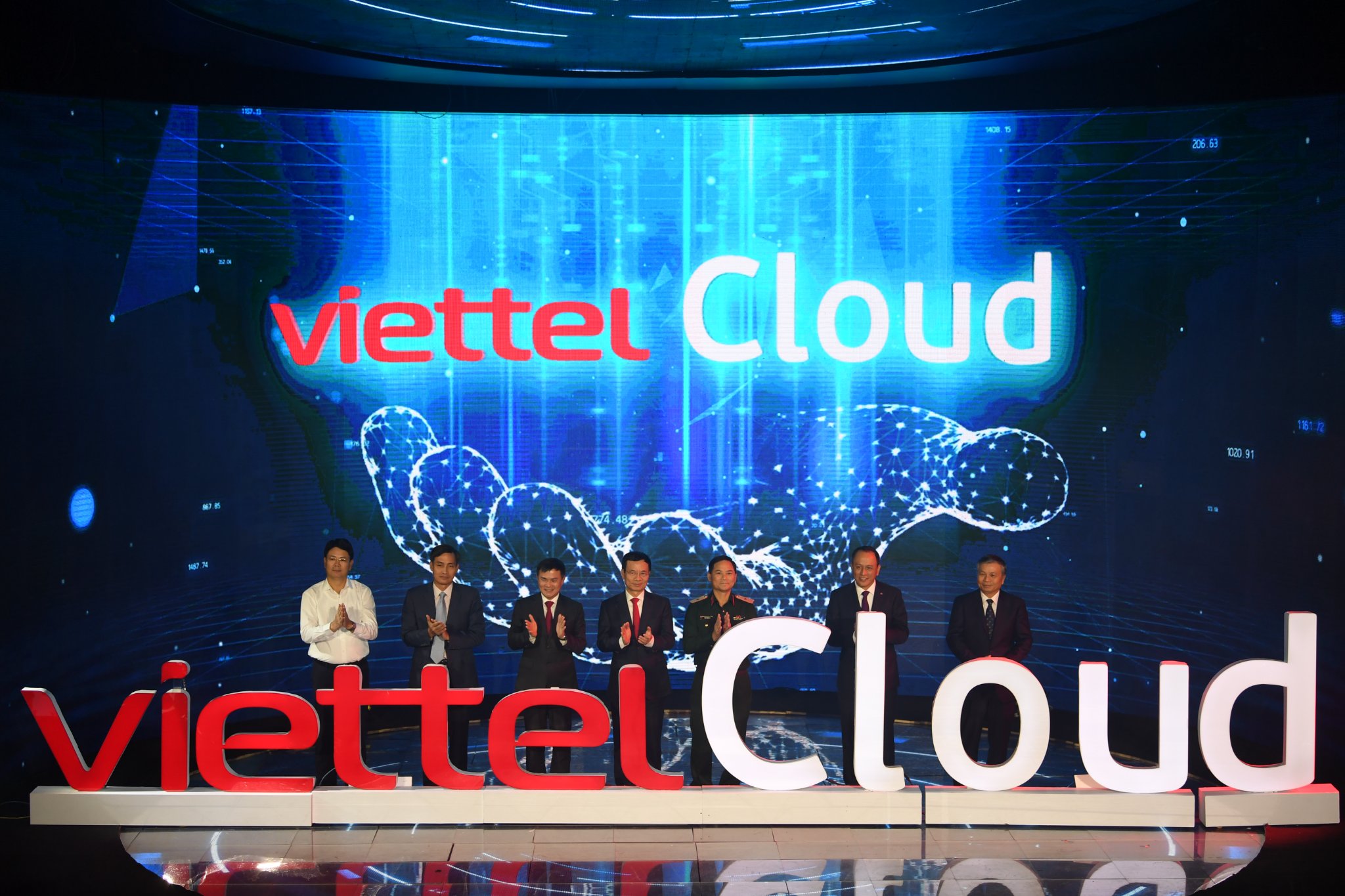 Lễ ra mắt Viettel Cloud.